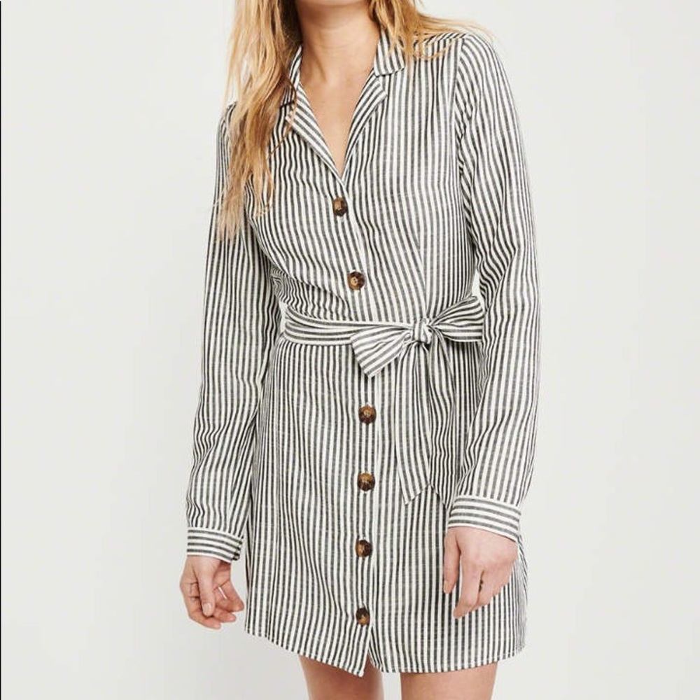 Abercrombie & Fitch Shirtdress